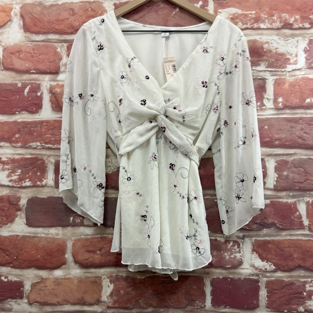 Dressbarn Top Women's XL White Chic Floral Embroidered Tie Back Waist Shirt